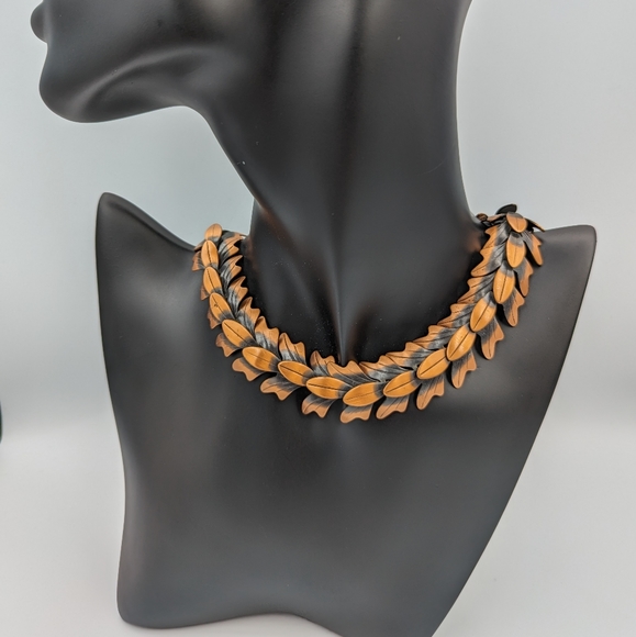 Mid Century Modern Modernist Copper Cascading Leaves Necklace - Picture 2 of 10